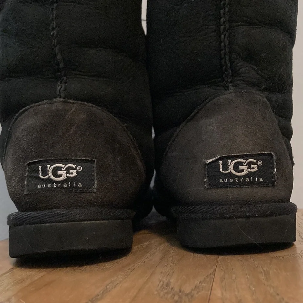 UGG Classic Tall II Black Size 6
